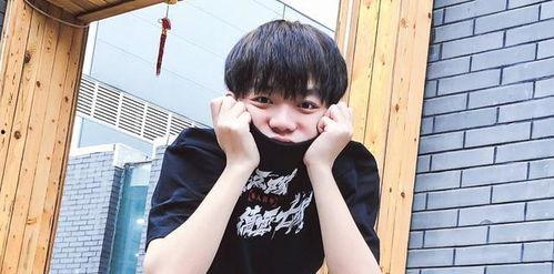 吃瓜娱乐孙九芳,吃瓜娱乐背后的喜剧人生  第3张 吃瓜娱乐孙九芳,吃瓜娱乐背后的喜剧人生  第3张