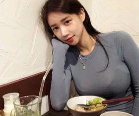 娱乐吃瓜酱外国网友,揭秘外国网友的趣味生活点滴  第2张