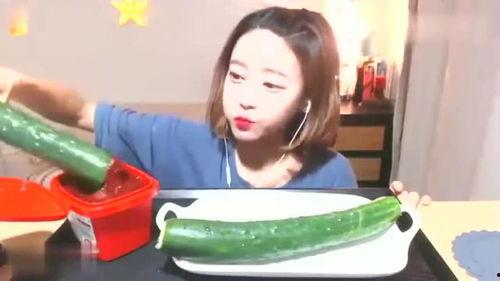 娱乐吃瓜酱大虐,揭秘娱乐圈背后的残酷真相 第2张 娱乐吃瓜酱大虐,揭秘娱乐圈背后的残酷真相 第2张