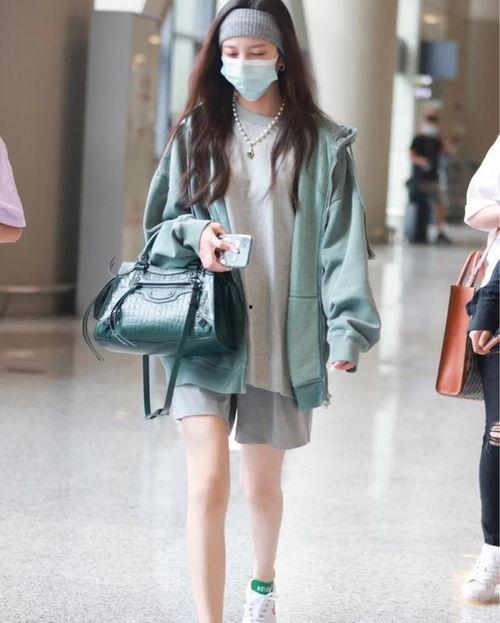 娱乐吃瓜君宋妍霏,娱乐吃瓜界的时尚宠儿  第2张