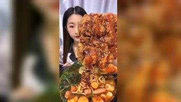 娱乐吃瓜酱扎钢筋,揭秘网红扎钢筋背后的故事  第1张