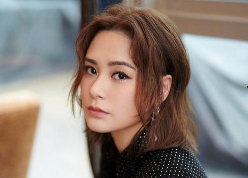 娱乐吃瓜女明星恋爱,瓜田里的爱情故事，女明星们的甜蜜纠葛  第2张