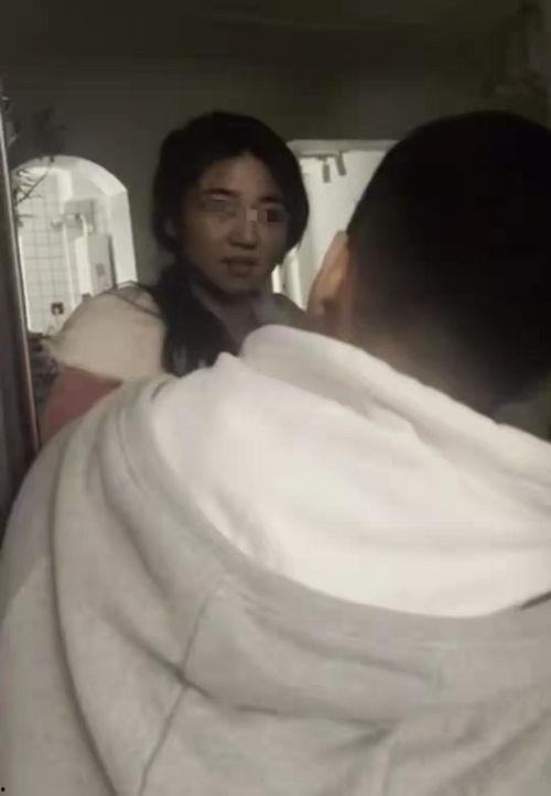 男朋友娱乐吃瓜酱,揭秘男友的娱乐圈秘密生活  第1张